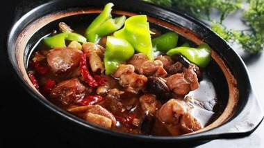 福宇记黄焖鸡米饭（贾汪百大店）的图标