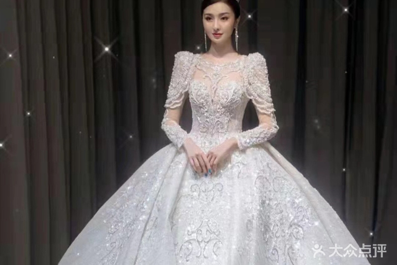 一朵婚纱的图标