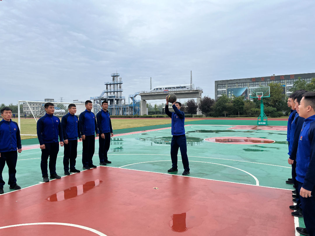 lADPJwKt0zD0eXjNC9DND8A_4032_3024.jpg 图片