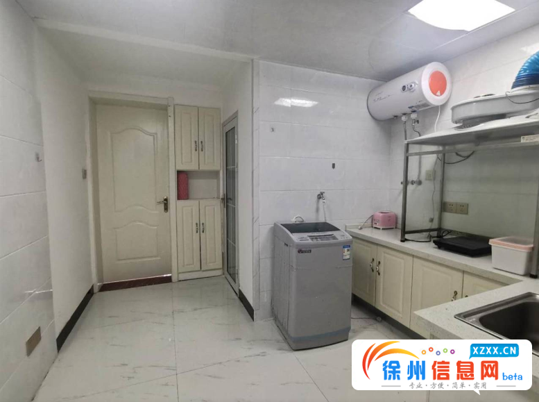 云龙万达广场隔壁 民健小区 精装修 全新配置 可短租