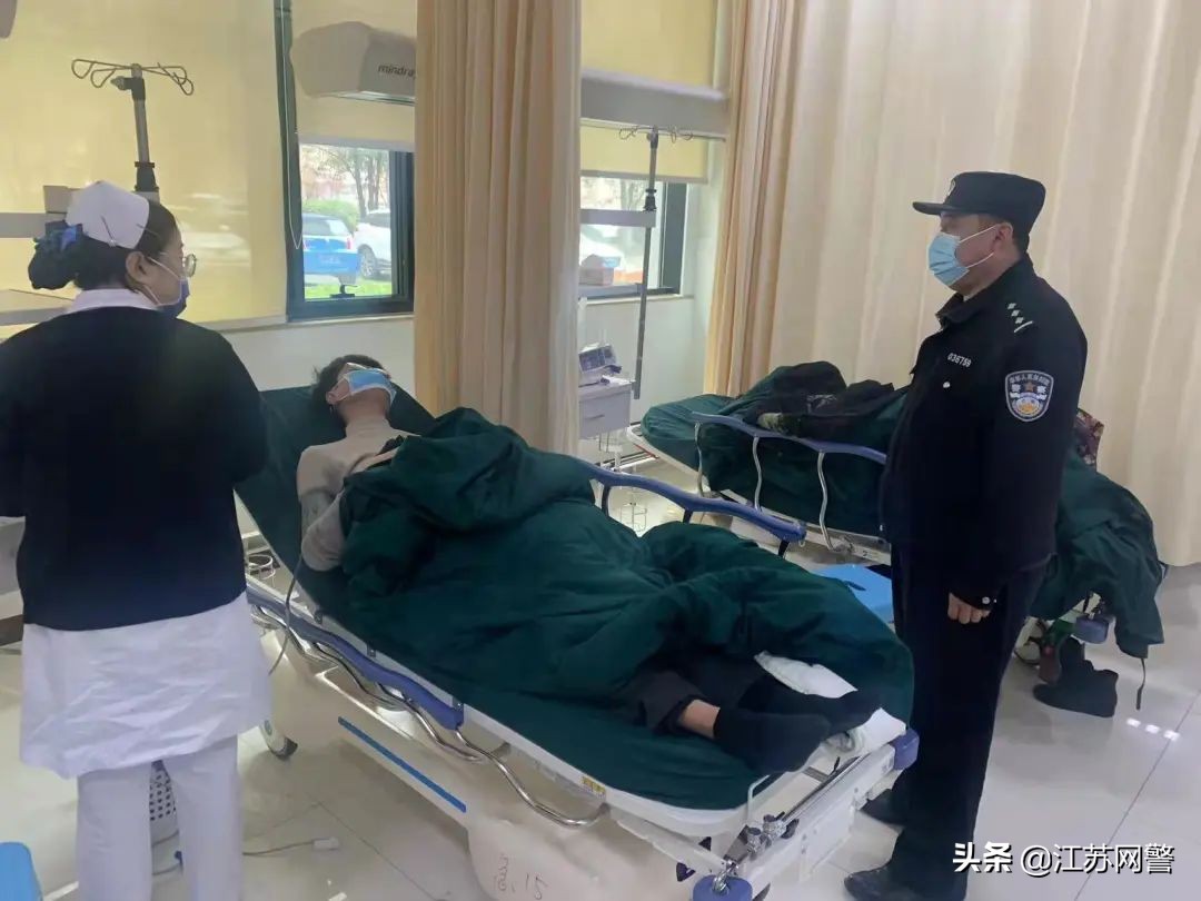 江苏徐州：“醒醒，醒醒，不能睡！”