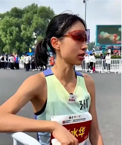 46DC38D0F943DCBE647F756C7FEBD0C1.png 图片