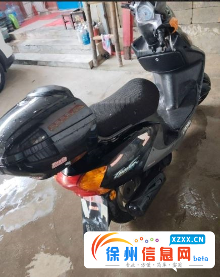 摩托车