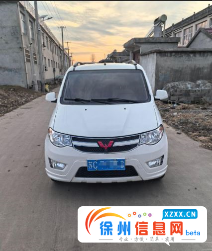 17年五菱宏光S，高配1.5排量 