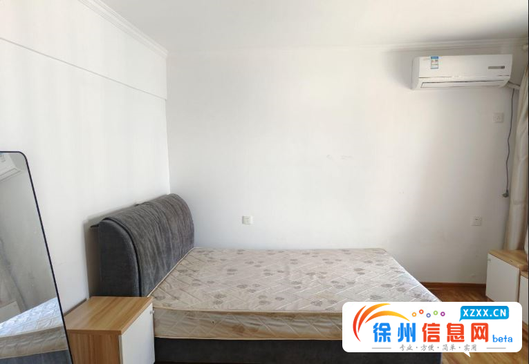 出租 中环广场精装修两室