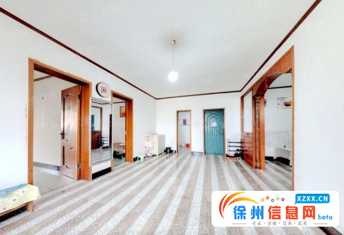 地铁出站口，地铁房 
