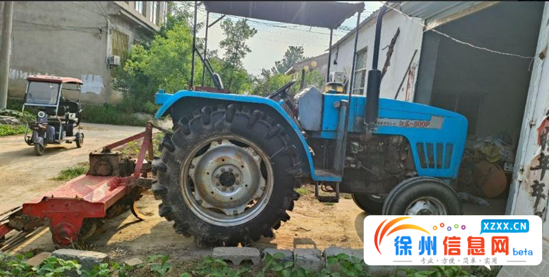 出售80拖拉机，带农具